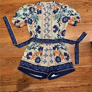 Floral Embroidered Women's Blouse - Multicolor